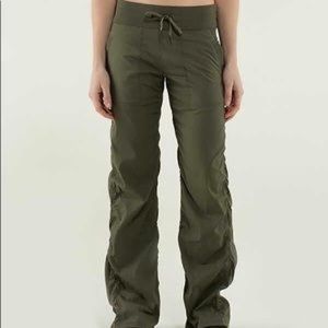 BRAND NEW LULULEMON PANTS